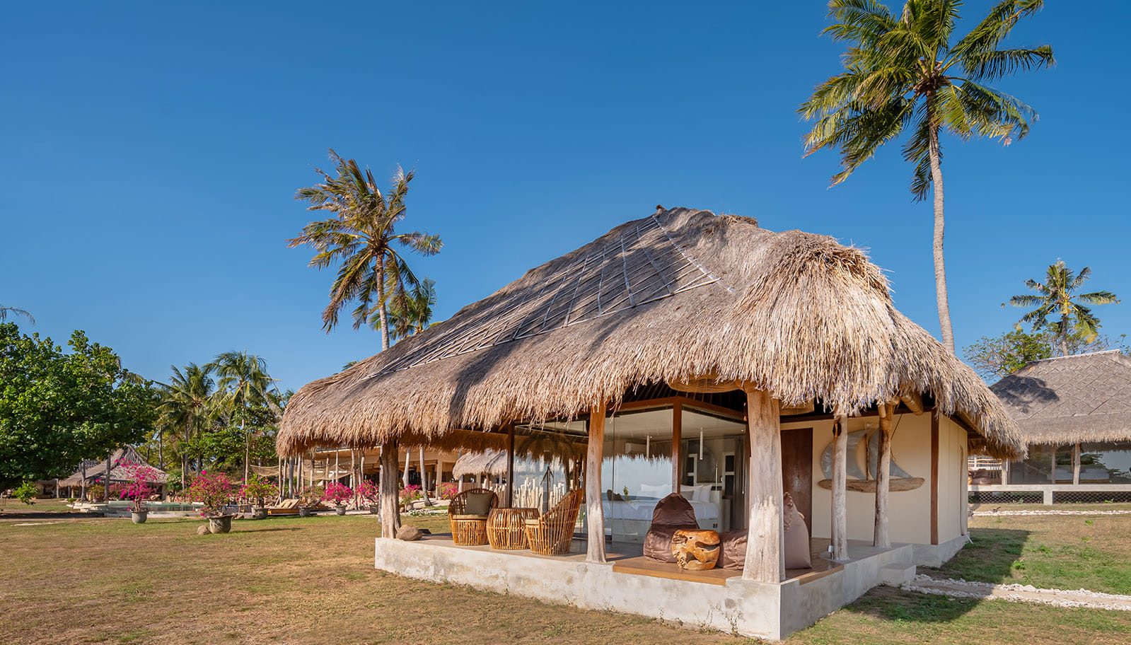 Bleu MATHIS Gili Asahan Zimmer 4